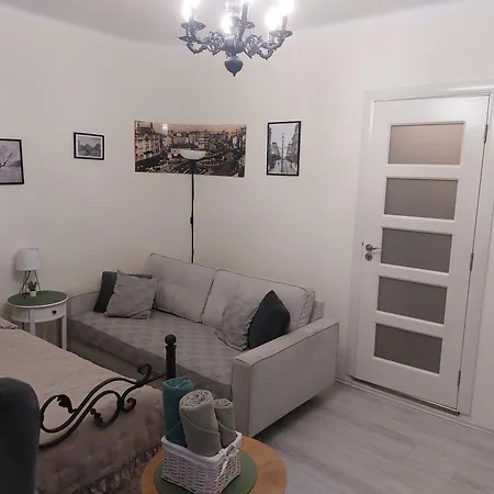 Gundulic Square 3 דירה בלגרד